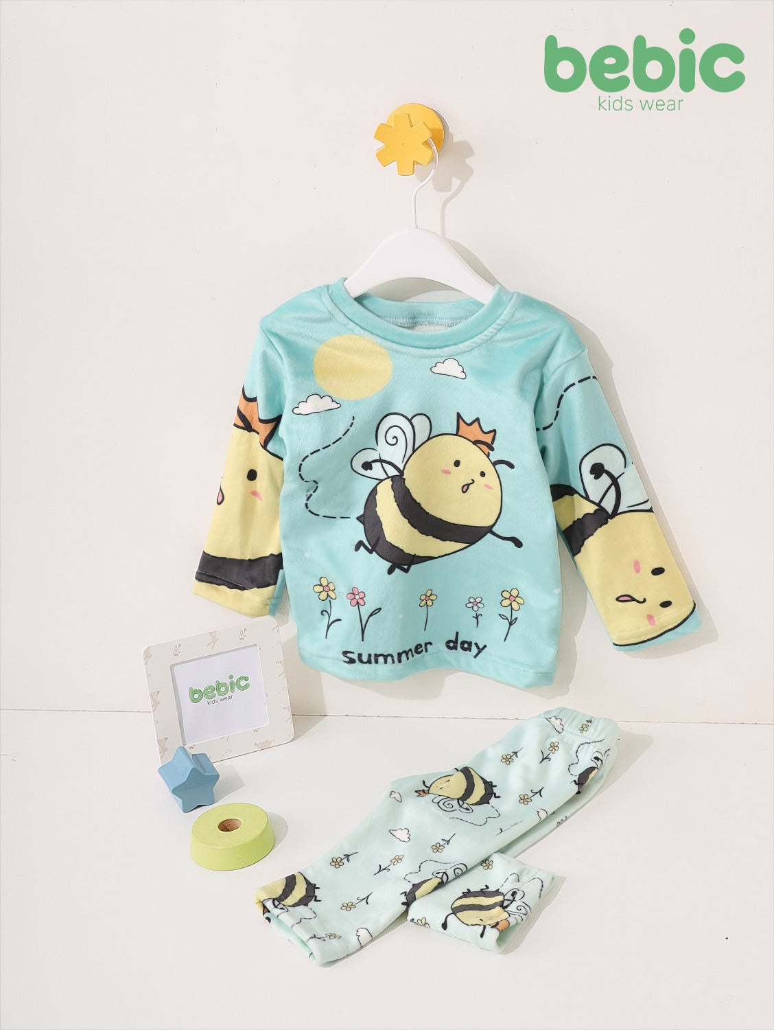 Buzzy Bee Fleece Pajama Set